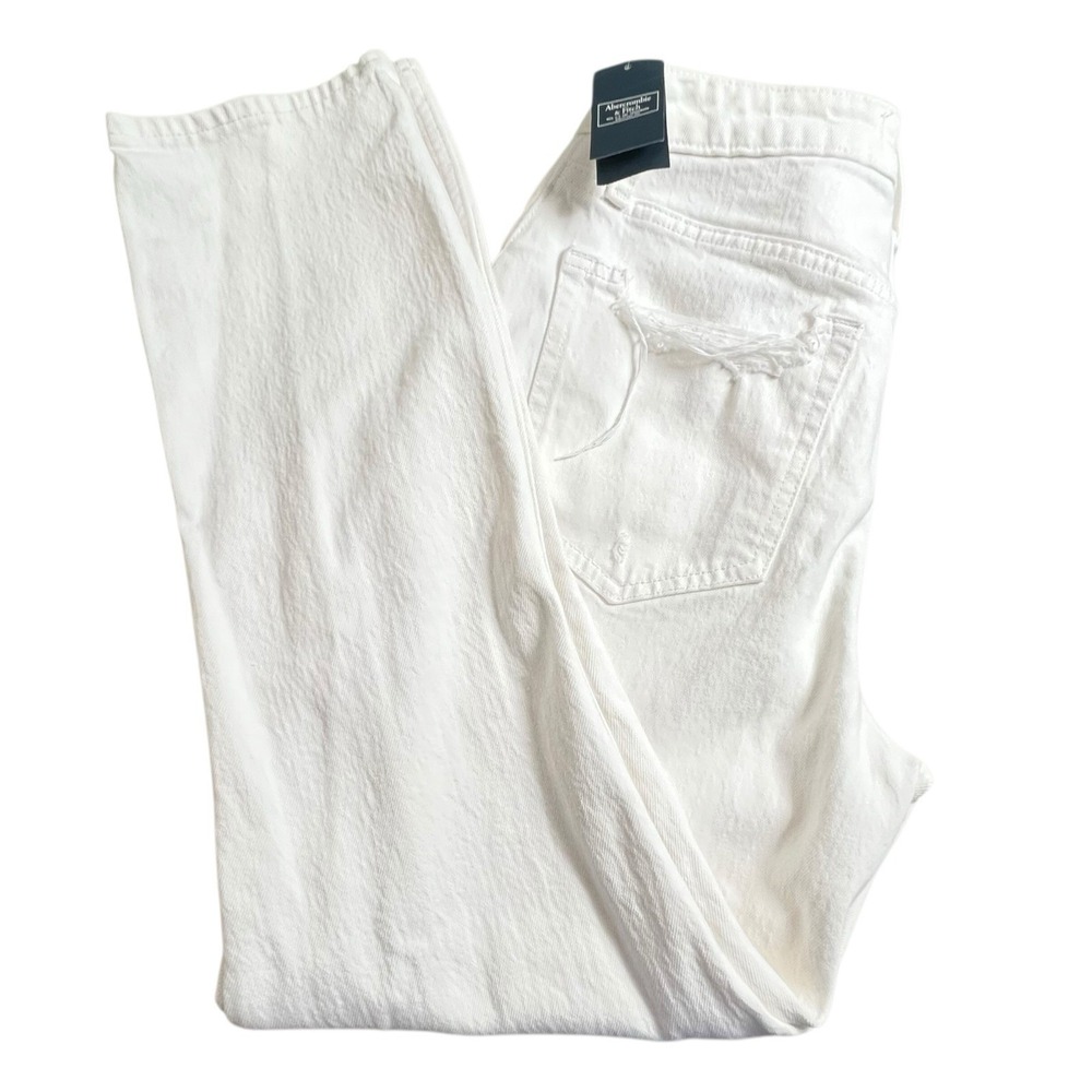 NEW Abercrombie & Fitch Curve Love Womens 2 White Distressed High Rise Mom Jean